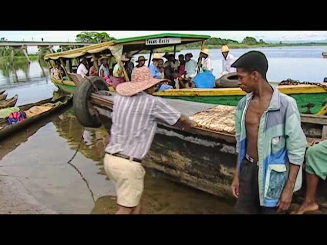 Madagascar, l'étrange canal des Pangalanes