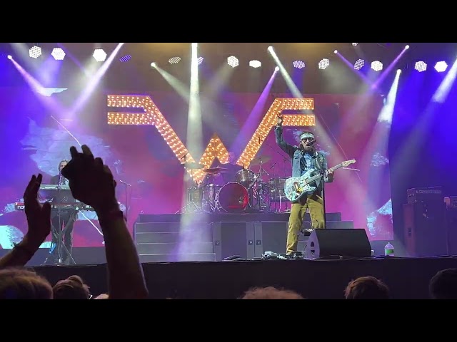 Weezer - Africa - Chicago IL 5.3.2022