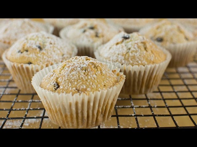 Queen cakes recipe-How to make queen cakes-Chef Lola's Kitchen