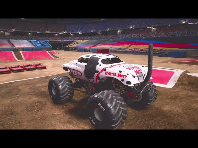 Monster Jam Showdown OFF THE LEASH MONSTER MUTT DLC all cars.