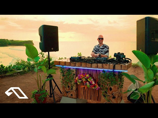 James Grant | Bali Sunset DJ Mix from Balangan Cliffs (4K)