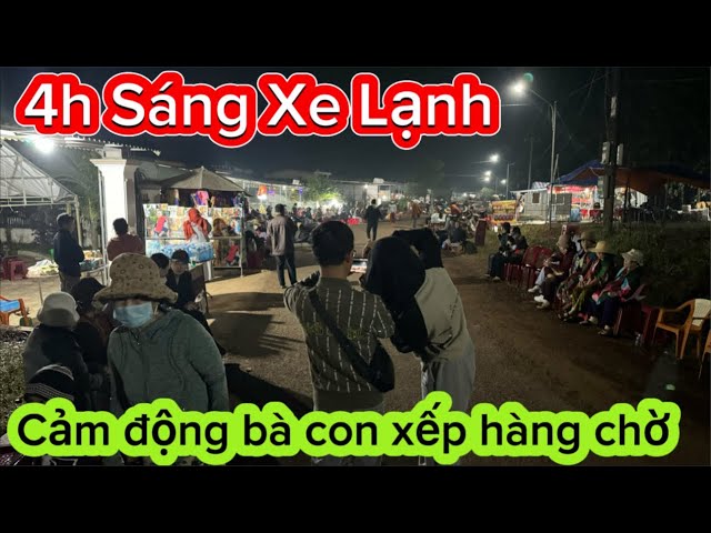 trực tiếp! cảm động bà con ngồi chờ gặp Sư Minh Tuệ với thời tiết xe lạnh