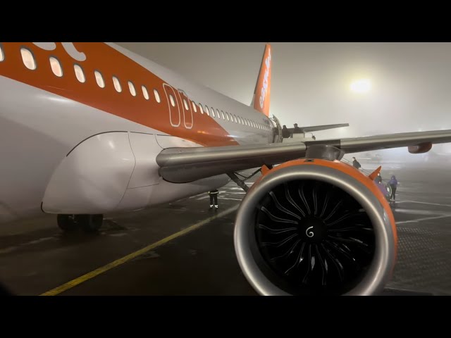 London Luton (LTN) to Canary Island in Fuerteventura (FUE) Via EasyJet A320.