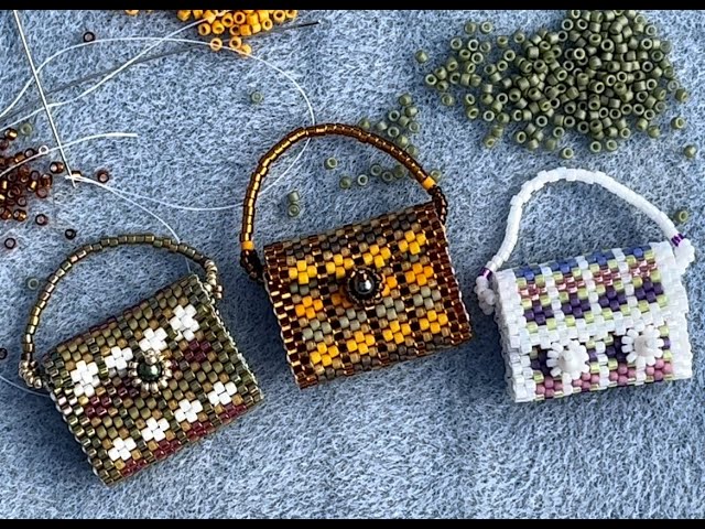 Tutorial Miniature Beaded handbag/purse , tiny Peyote stitch bag , and yes it opens !