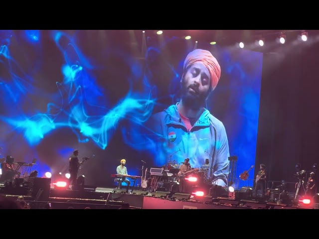 Lal ishq,Aayat,Aaj jane ki jid na karo Arijit singh live Dubai