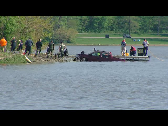 2 bodies found after ODNR searches Cowan Lake for 2 missing adults