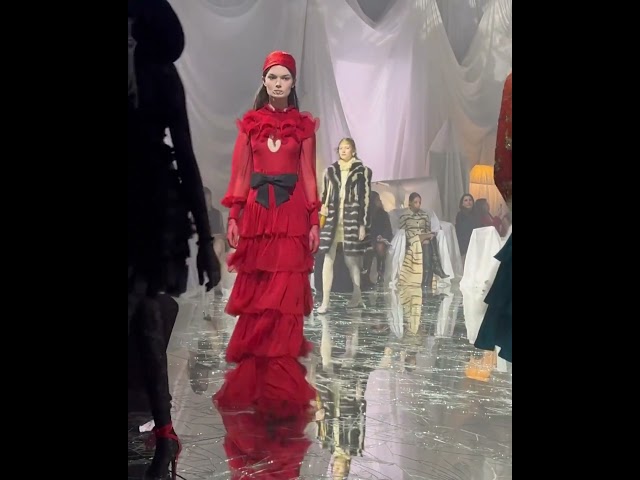 Valentino Spring Summer 2025 Paris Runway Magazine @valentino