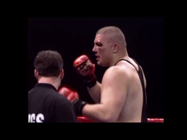 Paul Varelans USA vs Dick Vrij Netherlands   KNOCKOUT, MMA fight HD