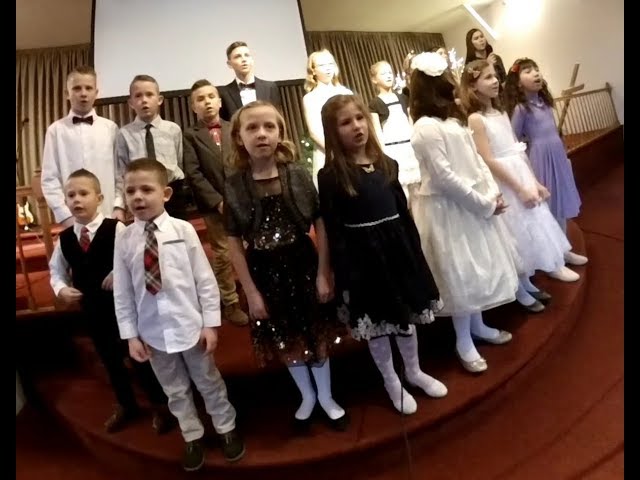 CCGF Kids singing 360 - Christmas 2017