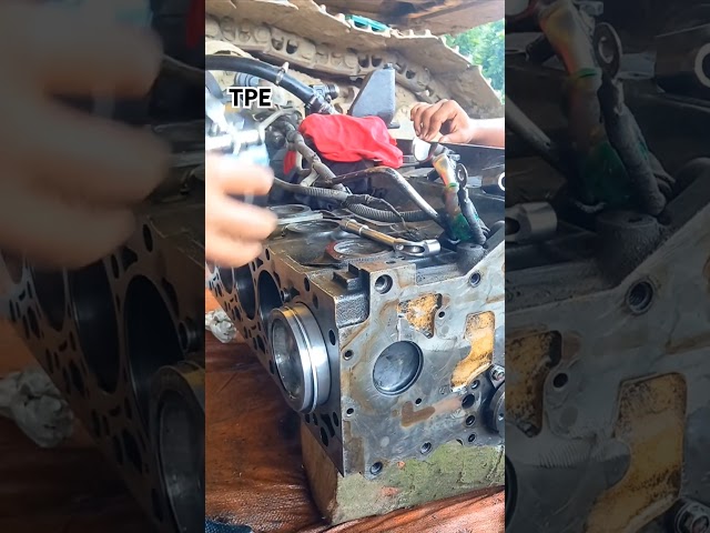 Installing the piston on the Cummins QSB 6.7 diesel engine #DieselEngine #Cummins #EngineBuilding