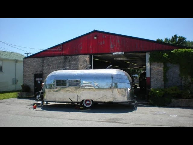 How I got into Airstream Restoration. Truck talk about vintage trailers.