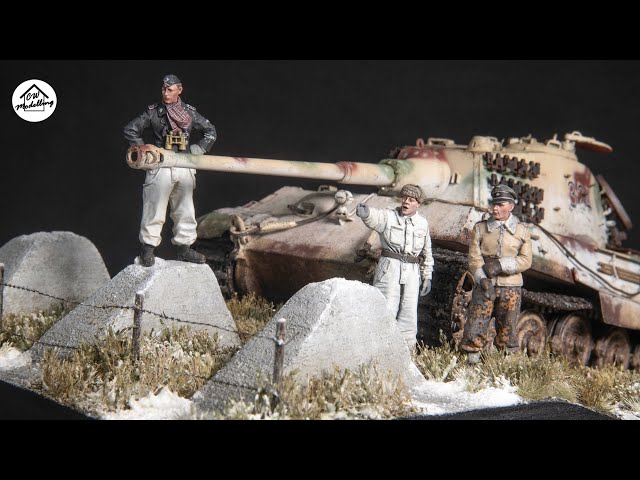 The Last Stand - Hobbyboss 1/35 King Tiger 1945 Production - 1/35 WW2 Diorama