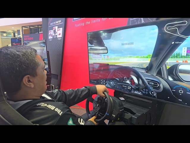 2025 Singapore Motorshow: Gran Turismo 7 Hot Laps with Wan Muhammad