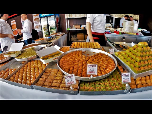 THE ULTIMATE STREET FOOD IN TURKEY!!!  The BEST Street Food Tour of Istanbul, Turkey