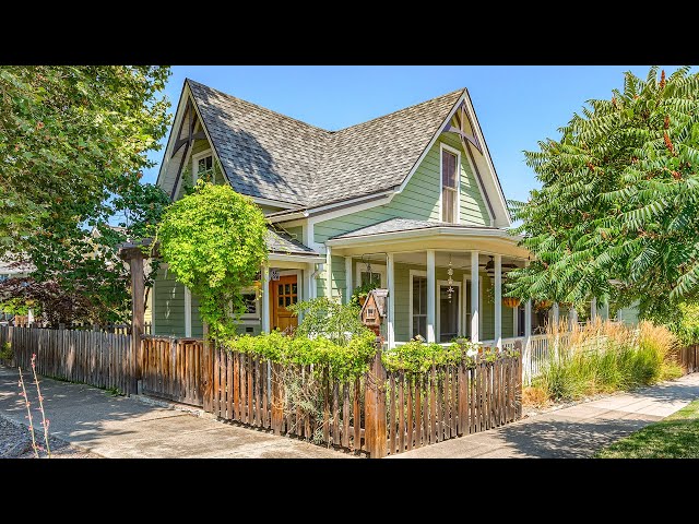 385 B St, Ashland, OR