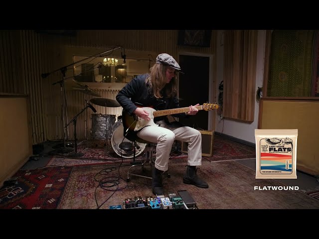 Ernie Ball: Stainless Steel Flatwound vs. Slinky Flatwound vs. Slinky Demo