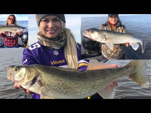 Slaying MASSIVE Walleye at Pine Falls