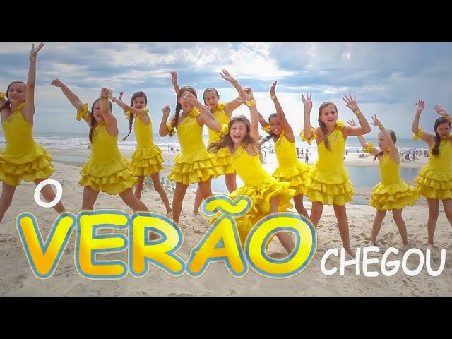 O VERÃO CHEGOU 🎵⛱🌞(Clipe Oficial) HIT DO VERÃO - Milena Stepanienco (Mileninha) 8 anos