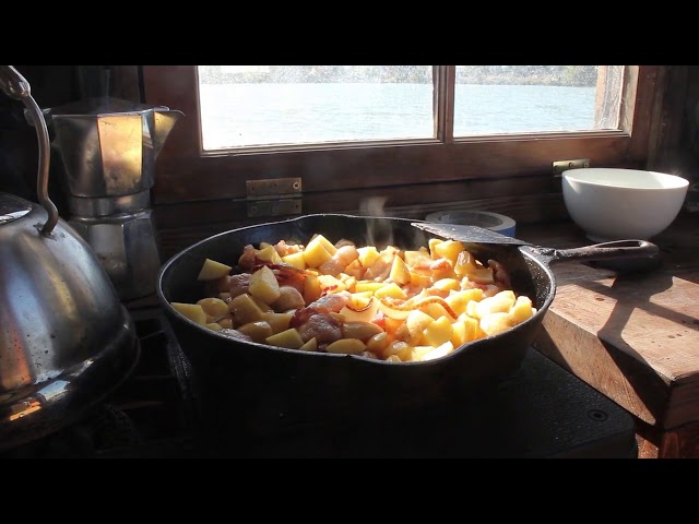 Bacon Frying on the Shantyboat Loop