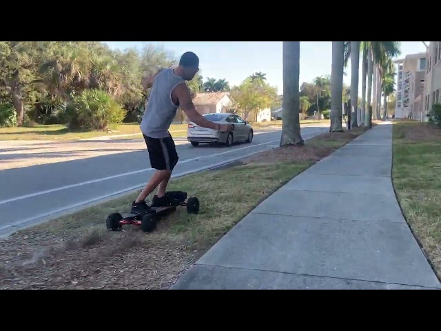 LOBSTER ROLLS & E BOARDS