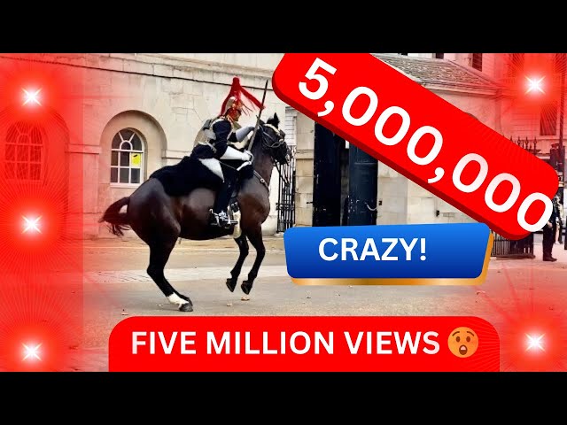 QUEEN’S GUARD HORSE GOES CRAZY!