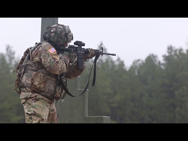 Soldiers From HHC BDE, 317th BEB, 3BCT Qualify for M4