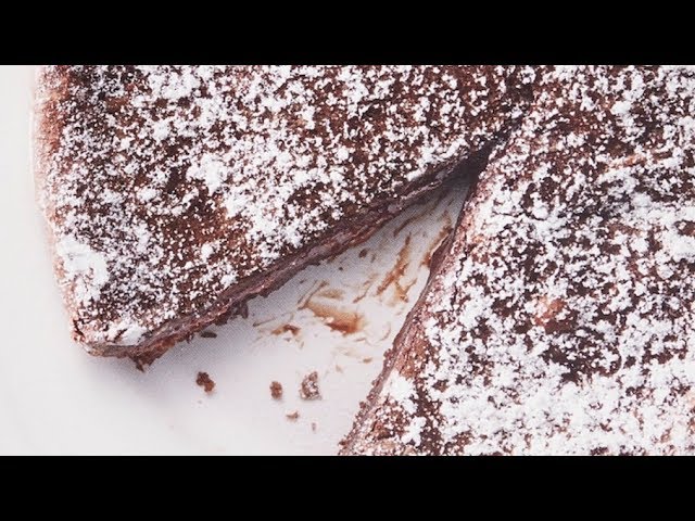 This Is What Makes IKEA's Chocolate Cake So Delicious