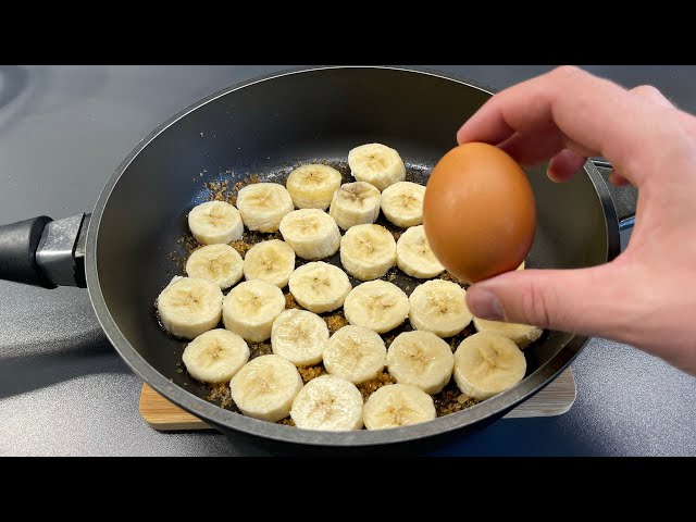 The famous recipe for a cake with 1 egg in a pan. Banana cake. banana bread