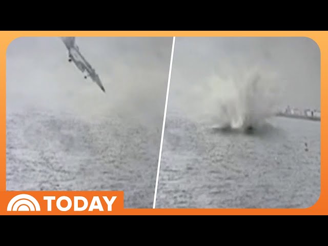 Pilots safely eject before US Navy jet crashes into San Diego Bay