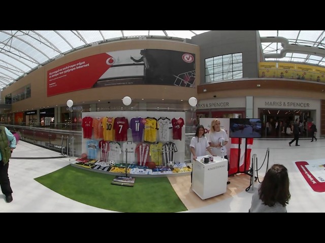 ElevenCampaign.org | Unite THEMall 360 Video - Powered by SAMSUNG