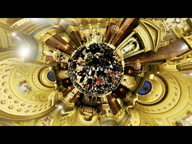 360° 4K | 🎄 Christmas Mass at St. Stephen’s Basilica – ✨ Budapest Holiday Experience