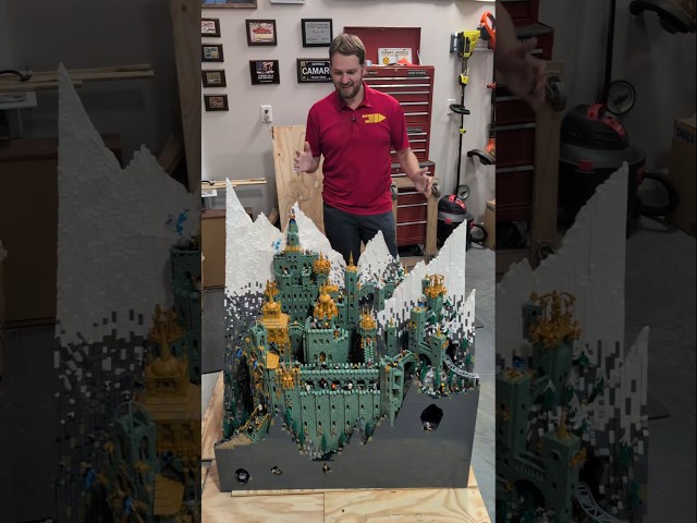 LEGO Dwarf Mountain Fortress with 250,000 Pieces by Intenns Bricks #lego #castle