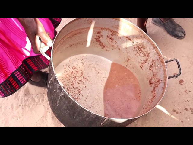 nw - How to brew traditional beer - Village life in Owamboland Namibia