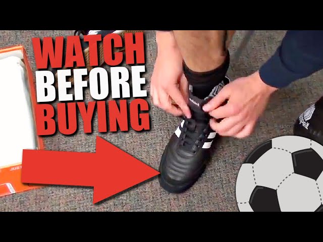 HOW SHOULD SOCCER CLEATS FIT - Watch before buying soccer shoes!