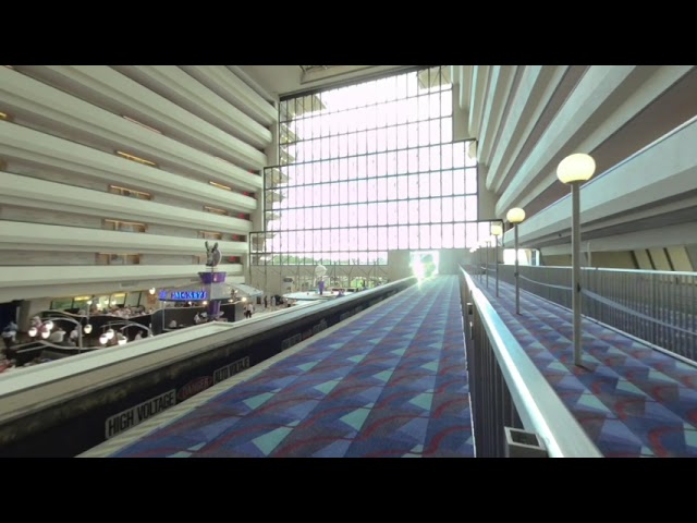 Walt Disney World - Monorail arriving into Contemporary Resort - VR180