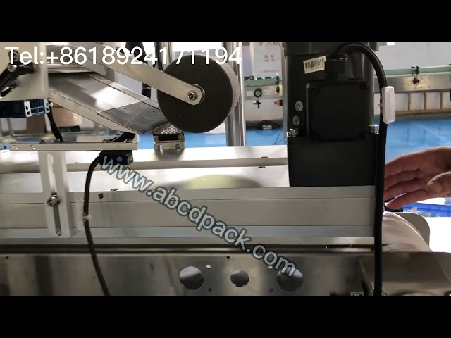 Labeling machine