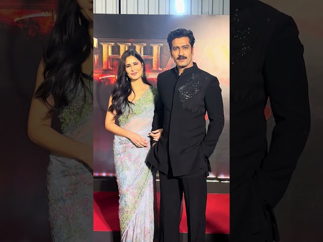 #vickykaushal and #katrinakaif grace the carpet for grand screening of "Chhaava" 🖤🔥🥰