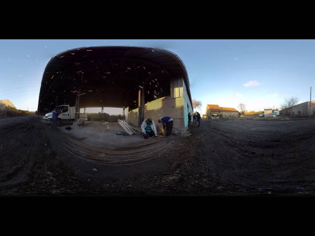 360 video of #MSF's new Refugee Camp - making of "Sardines"