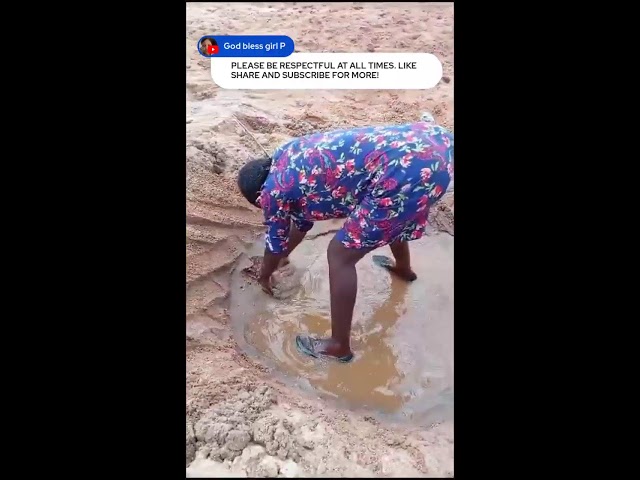 WATCH HOW SHE DIG FOR THE GOOD STUFF. FETCHING WATER CHRONICLES CONTINUES!