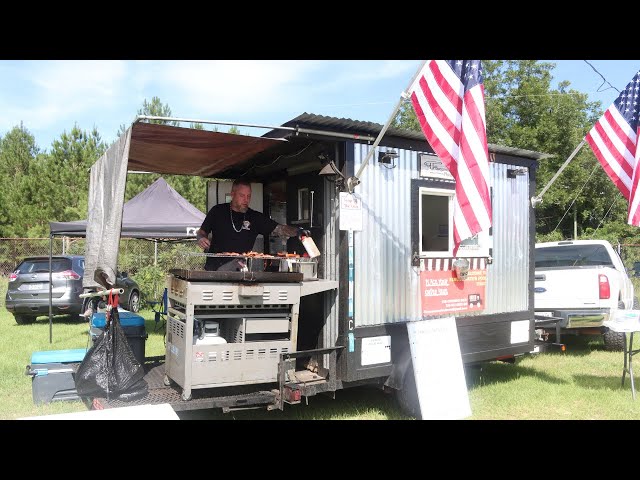 American Street Food - Food Truck (Bacon Cheese burger .Chili Dogs. Philly)