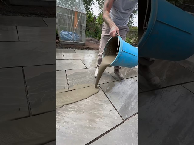 Grouting a patio #construction #clips #landscaping #diy #garden #concrete #grouth