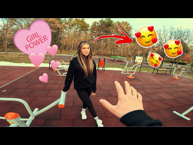 ESCAPING BEAUTIFUL FITNES GIRL ( Parkour Pov )