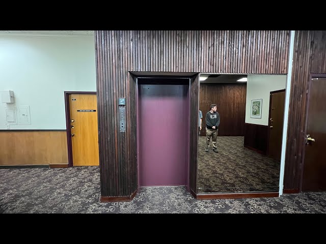 Evanston, IL: Epic Hydraulic Elevator with CJ Anderson Buttons at The Davis Street Office Building