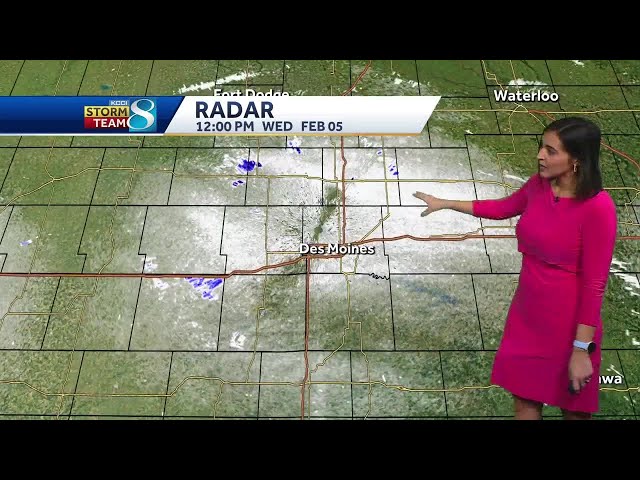 Freezing drizzle moves over Iowa today