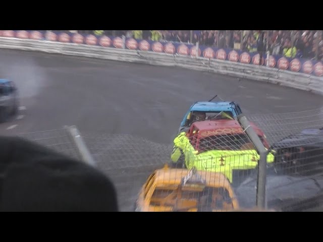 1/12 Foxhall Stadium Ipswich Unlimited National Bangers Last Chance Qualifier 1 Part 1