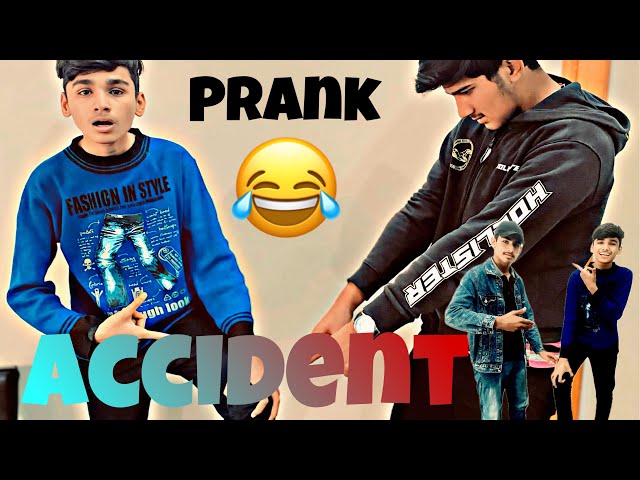 Mera Accident ho gaya😭|| Prank with Hassan😅🥺