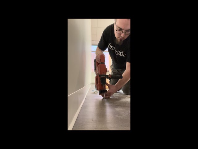 Installing Door Stops Hilti TE 4-22