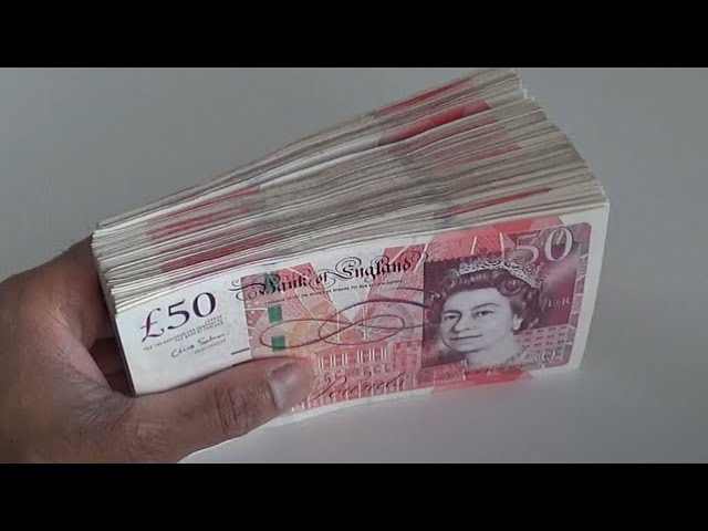 Counting 10,000 British Pounds GBP. £10,000, $$ ££, Dollars, Bank Notes. "Youtube/ Google Earnings".