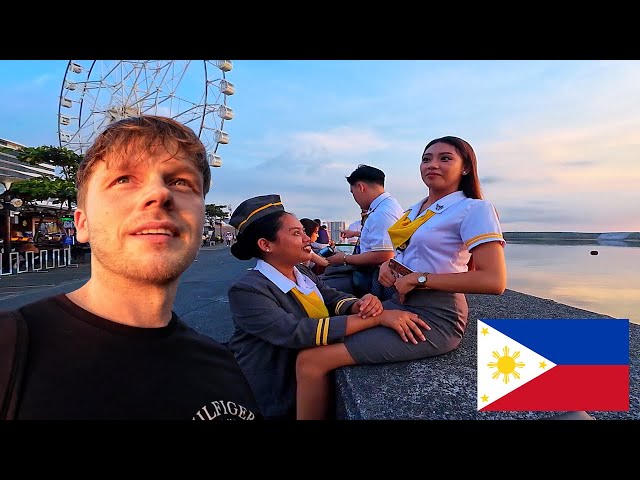 First Time at Mall of Asia in Manila, Philippines 🇵🇭 (Best Sunset!)