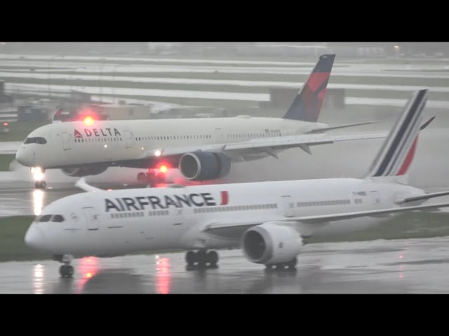 Summer Thunderstorm Planespotting at MSP